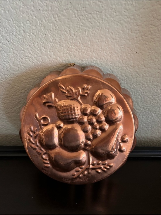 Other - Vintage Benjamin & Medwin NY Copper Fruit Jello Mold 7.75" Wall Hanging Korea